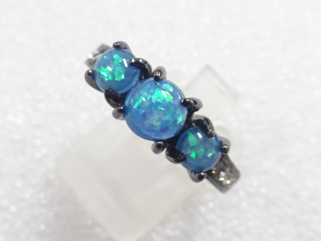 JAPANESE KIMONO / ANTIQUE COLORED STONE RING (SIZE 22)